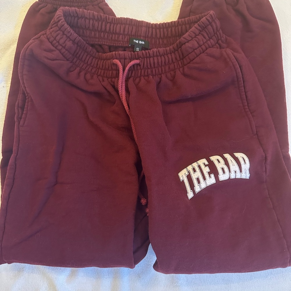 The Bar Women’s Maroon Sweatpants size S